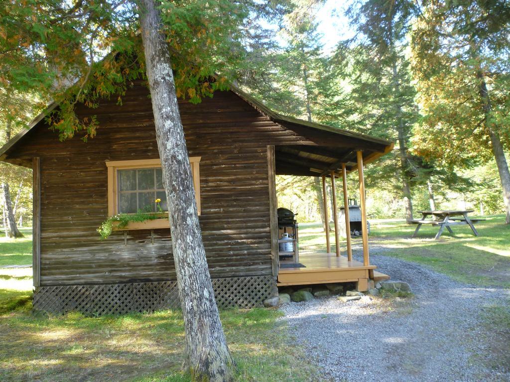 Вілла Riviere Petit Saguenay Номер фото