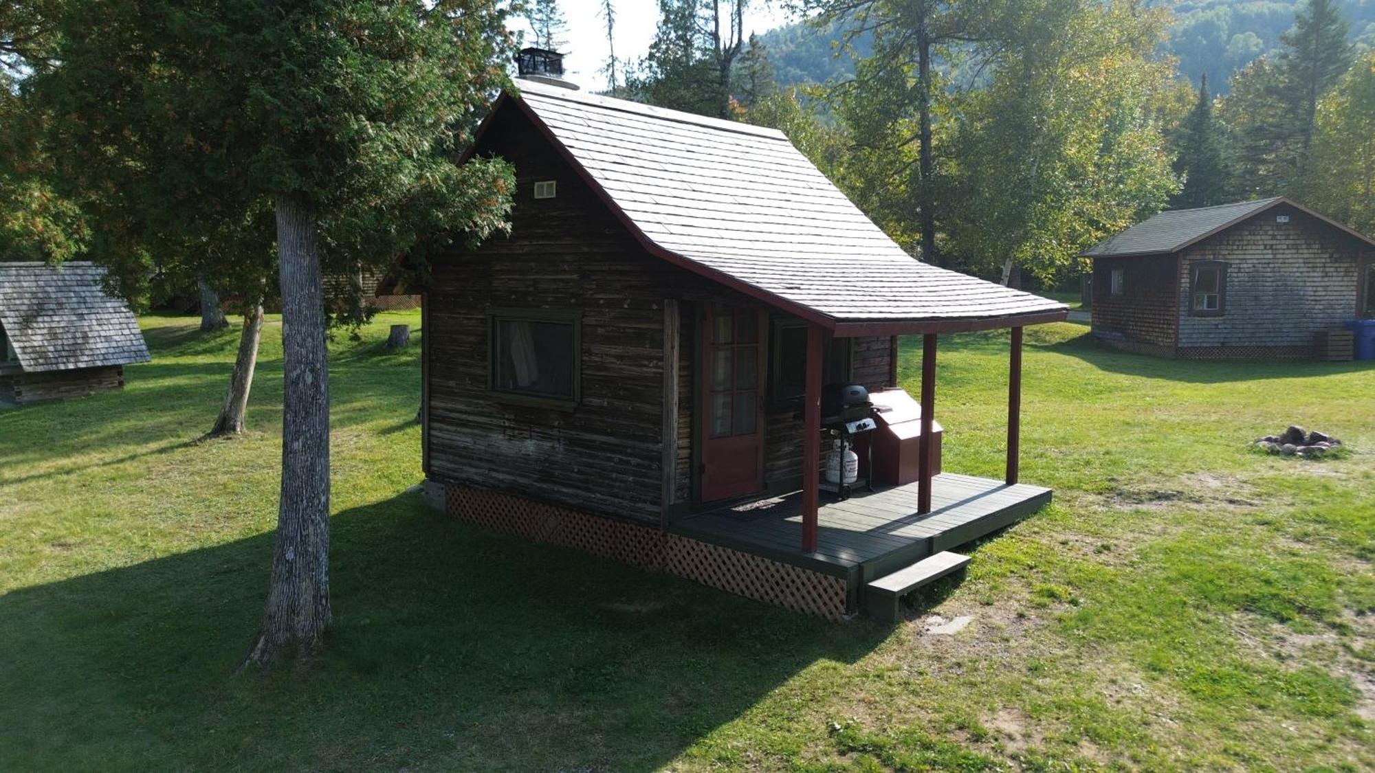 Вілла Riviere Petit Saguenay Екстер'єр фото